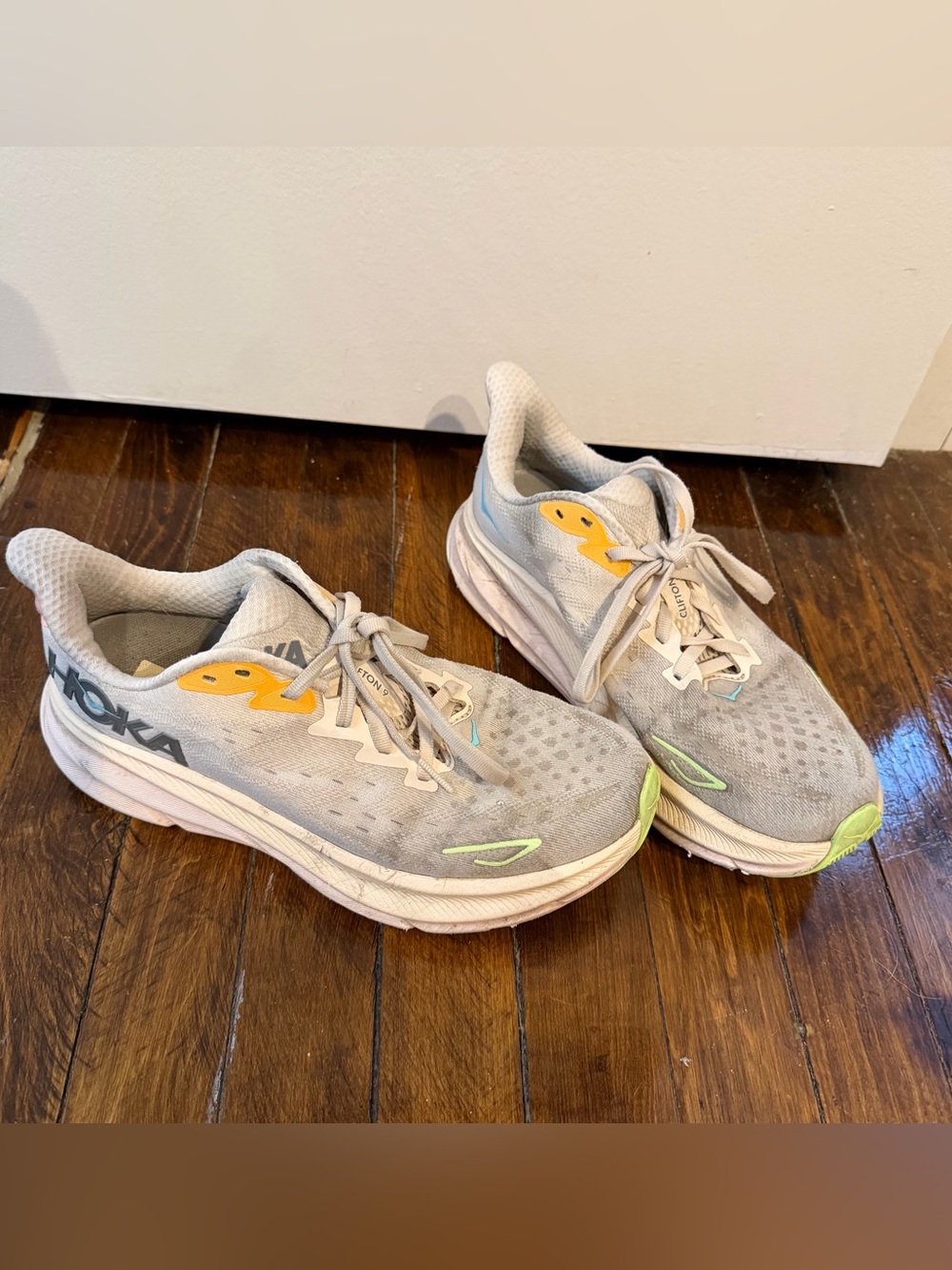Women’s hoka clifton 9 athletic shoes